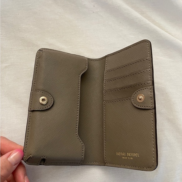 Henri Bendel leather wallet and phone case – BRAND NEW - Picture 4 of 5